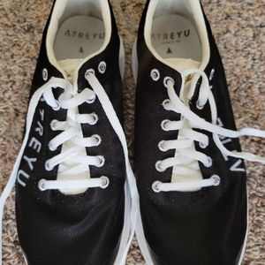 Atreyu Running Shoes